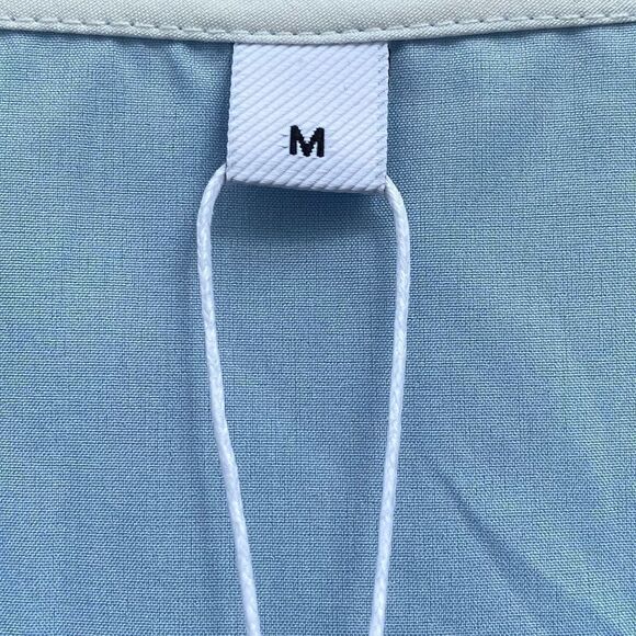 Floral Hawaiian Print Sheath Dress in Sz M - Silky Material. Never been worn. - Picture 4 of 4